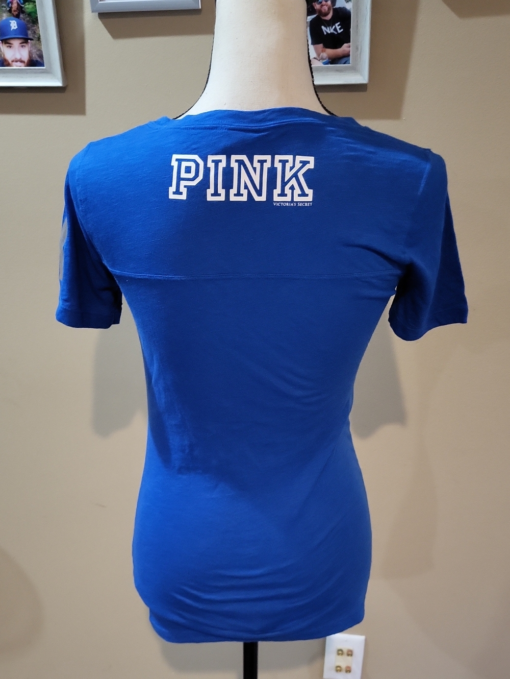 Victoria's Secret PINK Detroit Lions Football Shirt - Picture 7 of 15